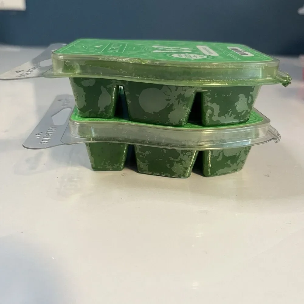 Scentsy *brand new